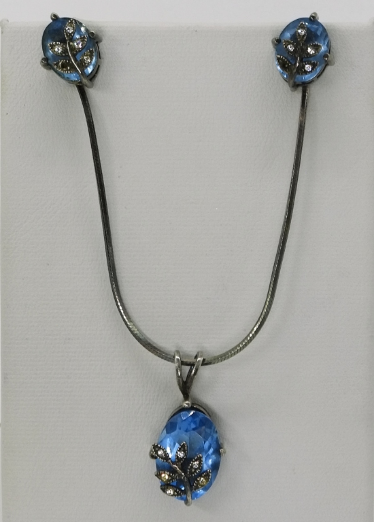 Avon Sterling Blue Stone Set