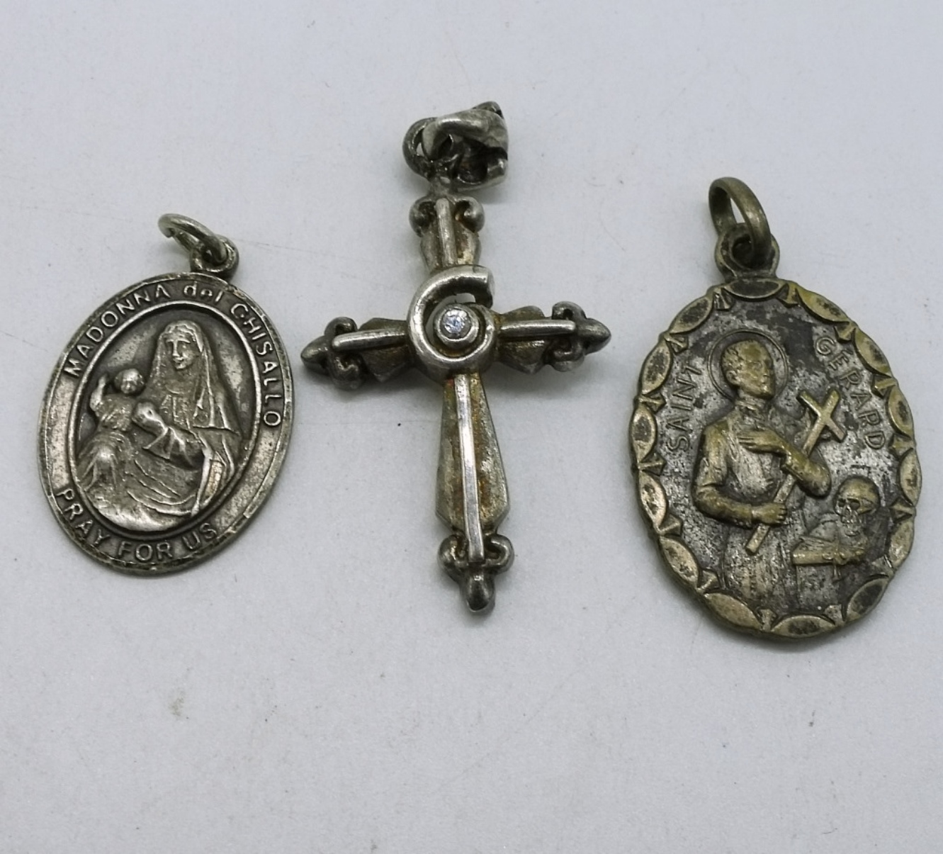 5 Sterling Religious Pendants & Chains