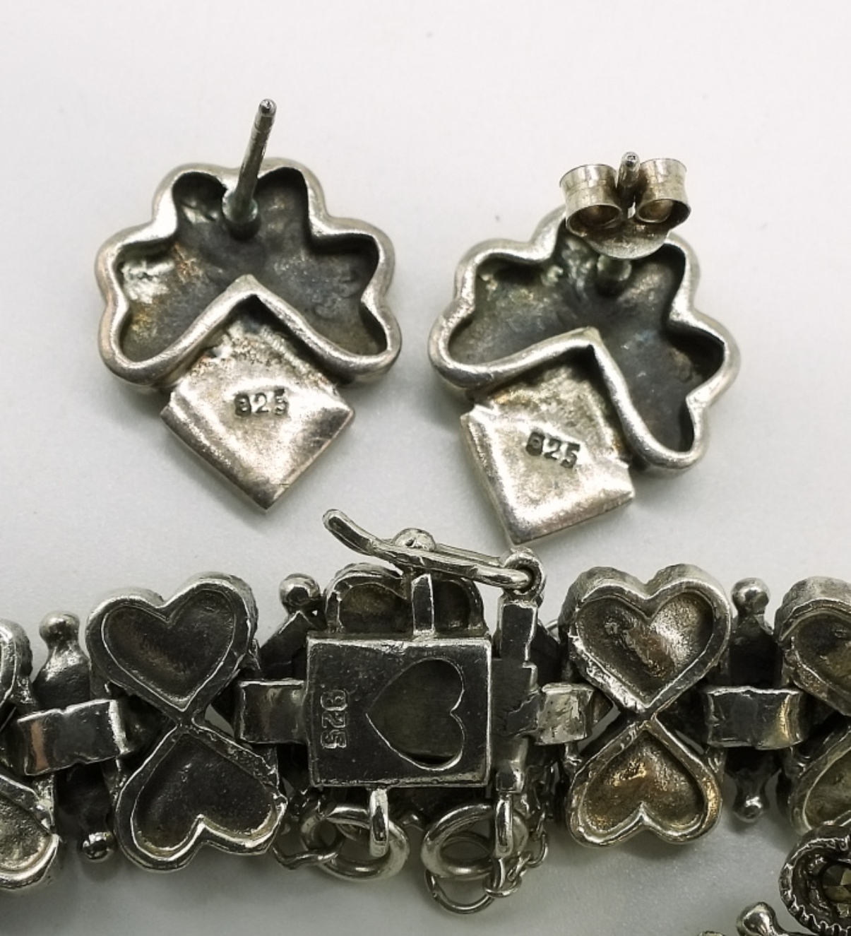 Beautiful 925 Marcasite & Pearl Set