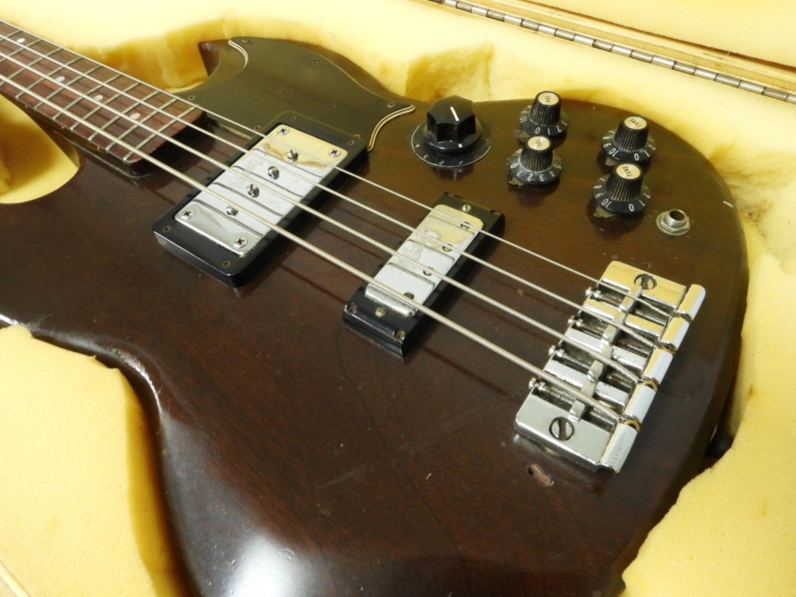 1974 Gibson EB 3 Bass