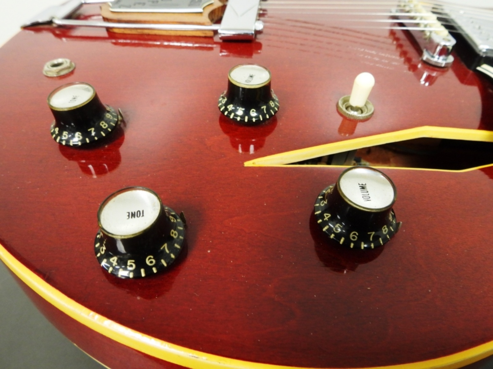 1966 Gibson Trini Lopez
