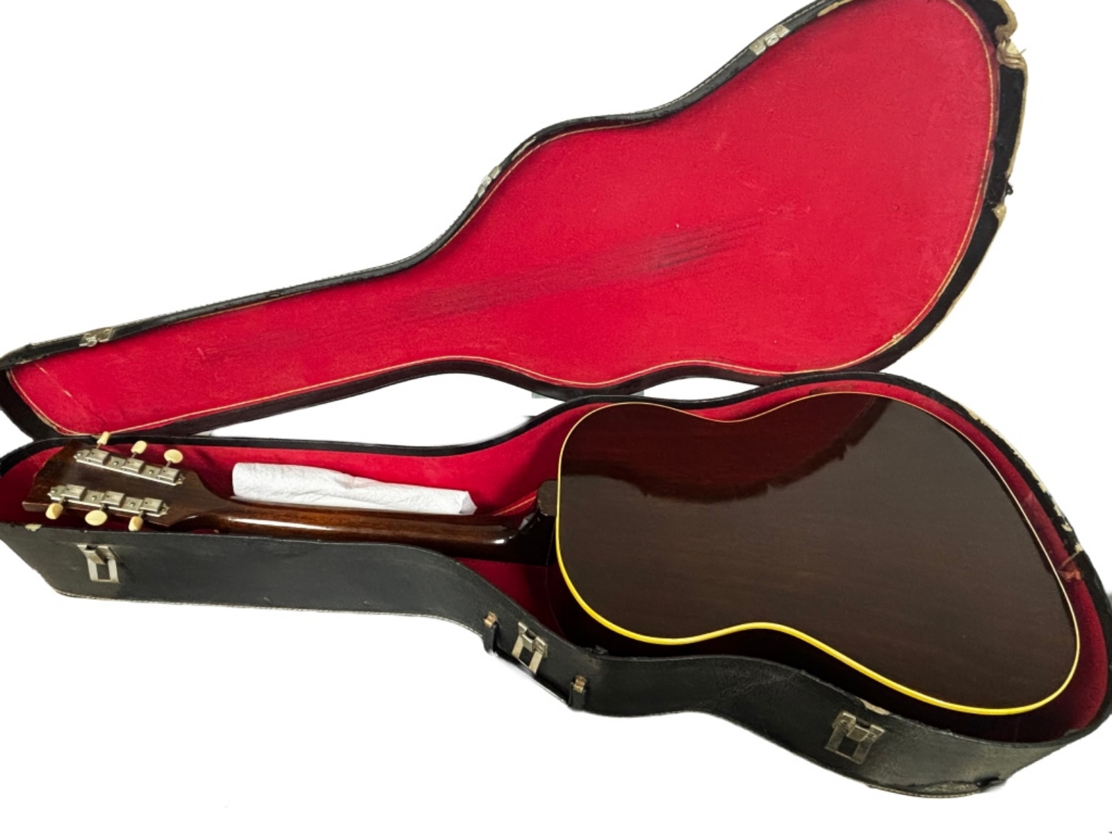 1973-75 Gibson Acoustic J 45 689823