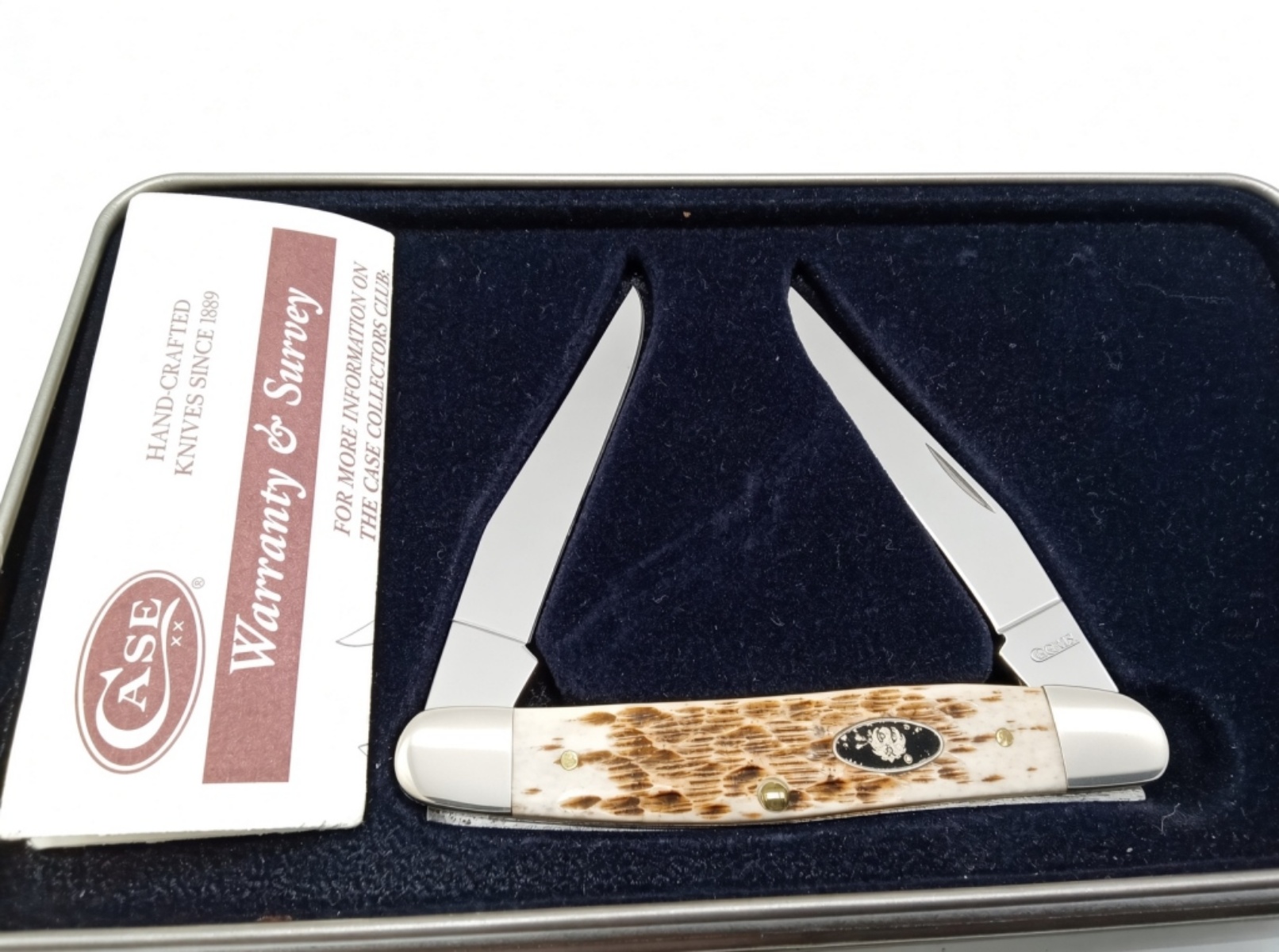 Ruger Red Barn Gift Tin & Knife Set