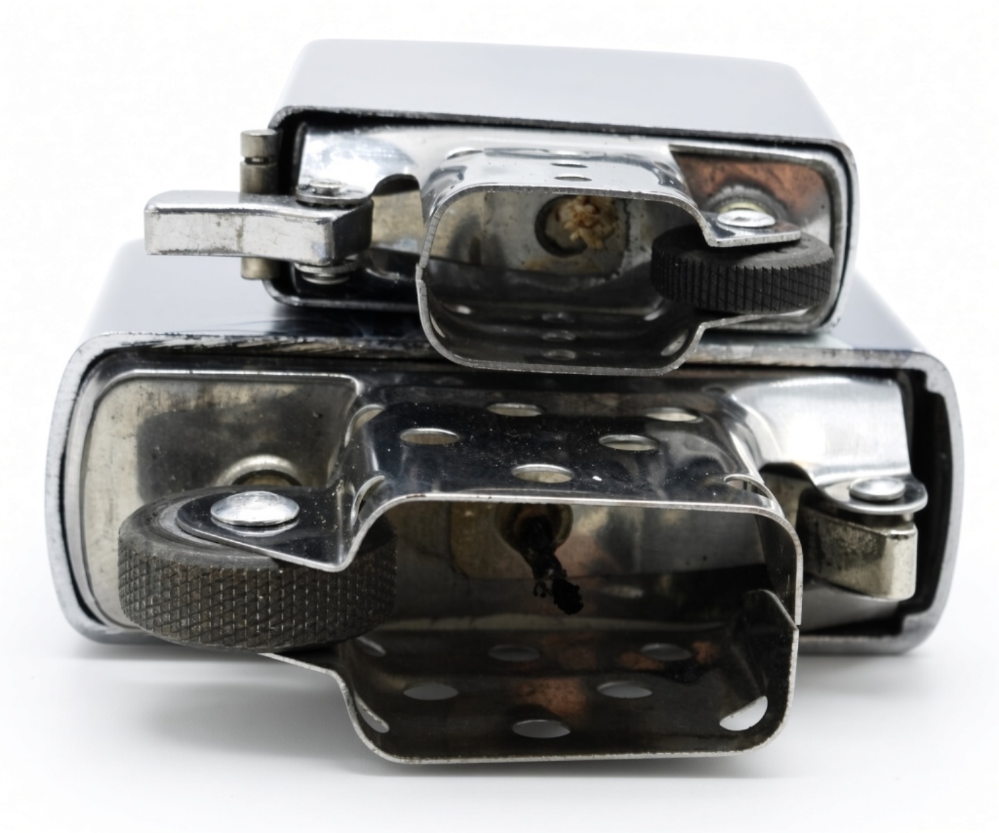 Star Chrome Lighters, 2 Pieces