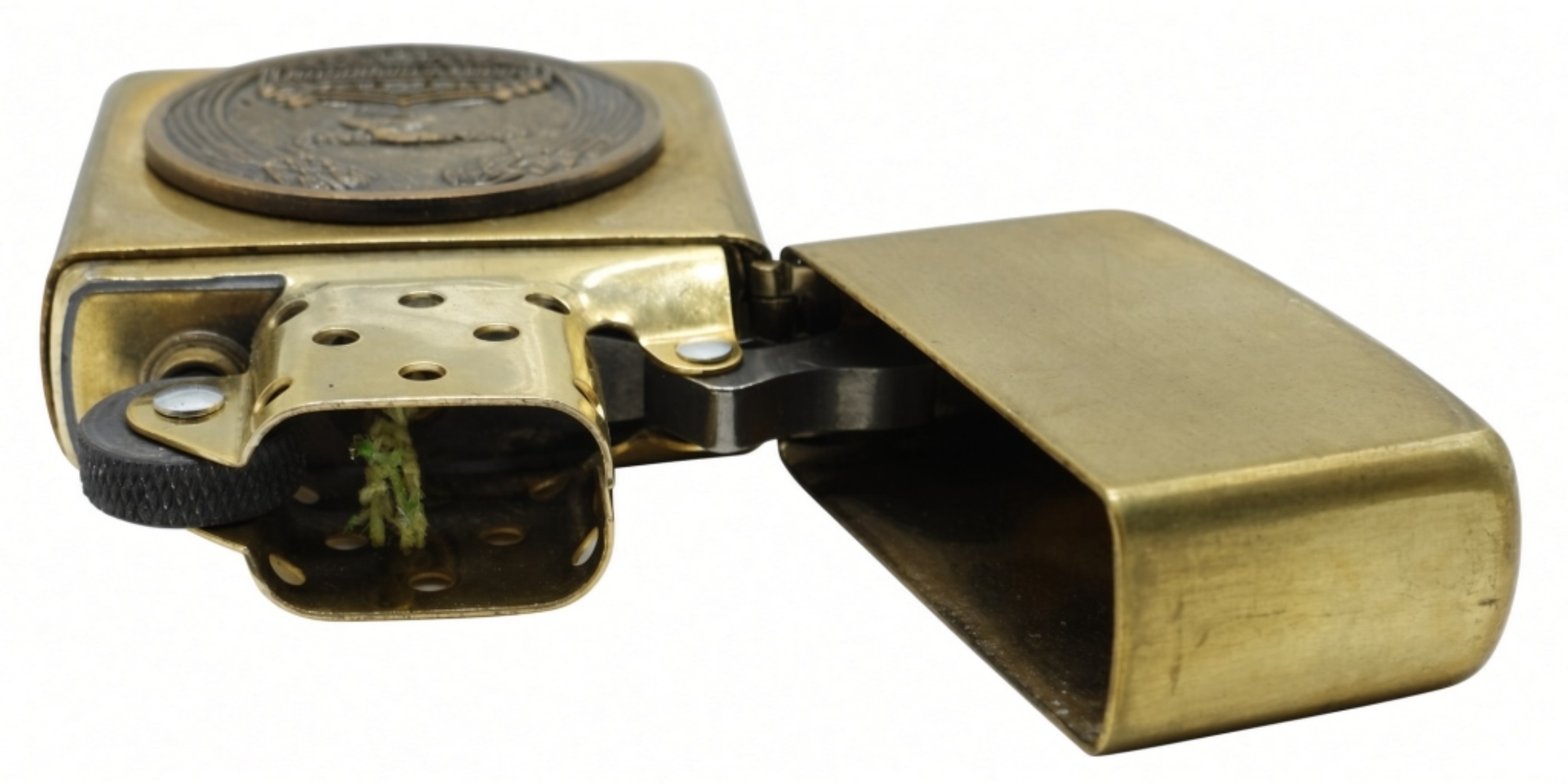 Zippo Harley-Davidson Eagle Emblem Brass Lighter