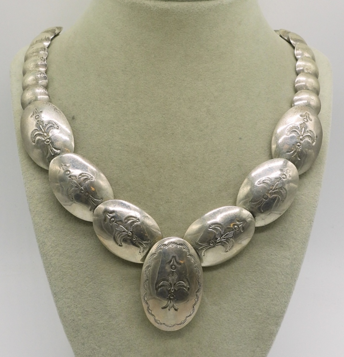 Navajo Sterling Pillow Bead Necklace