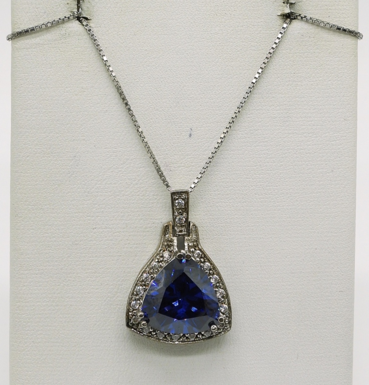 Gorgeous Blue Gemstone, Sterling Necklace