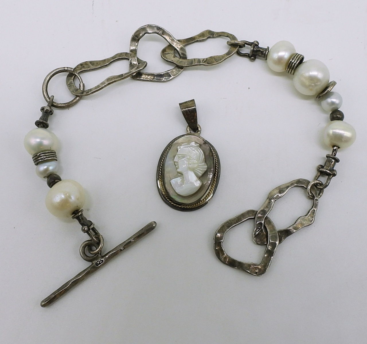 Small Sterling Cameo Pendant & Pearl Bracelet