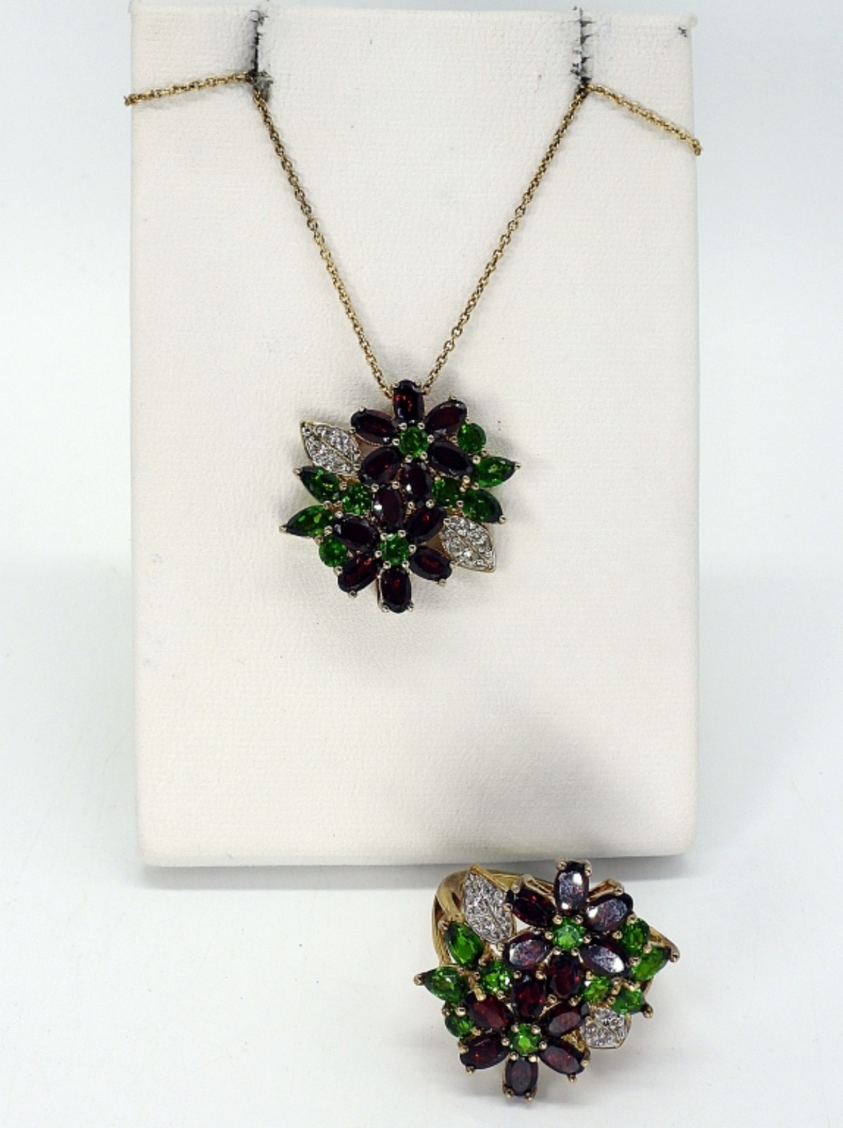Poinsettia Flower Gold Tone 925 Set