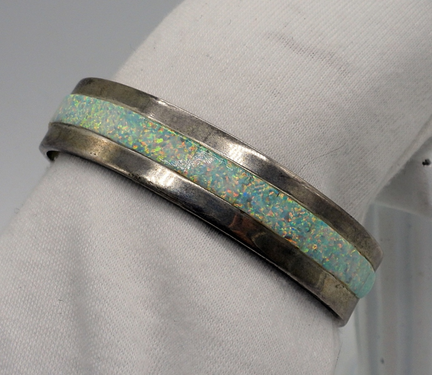 Native America Sterling Opal Cuff Bracelet