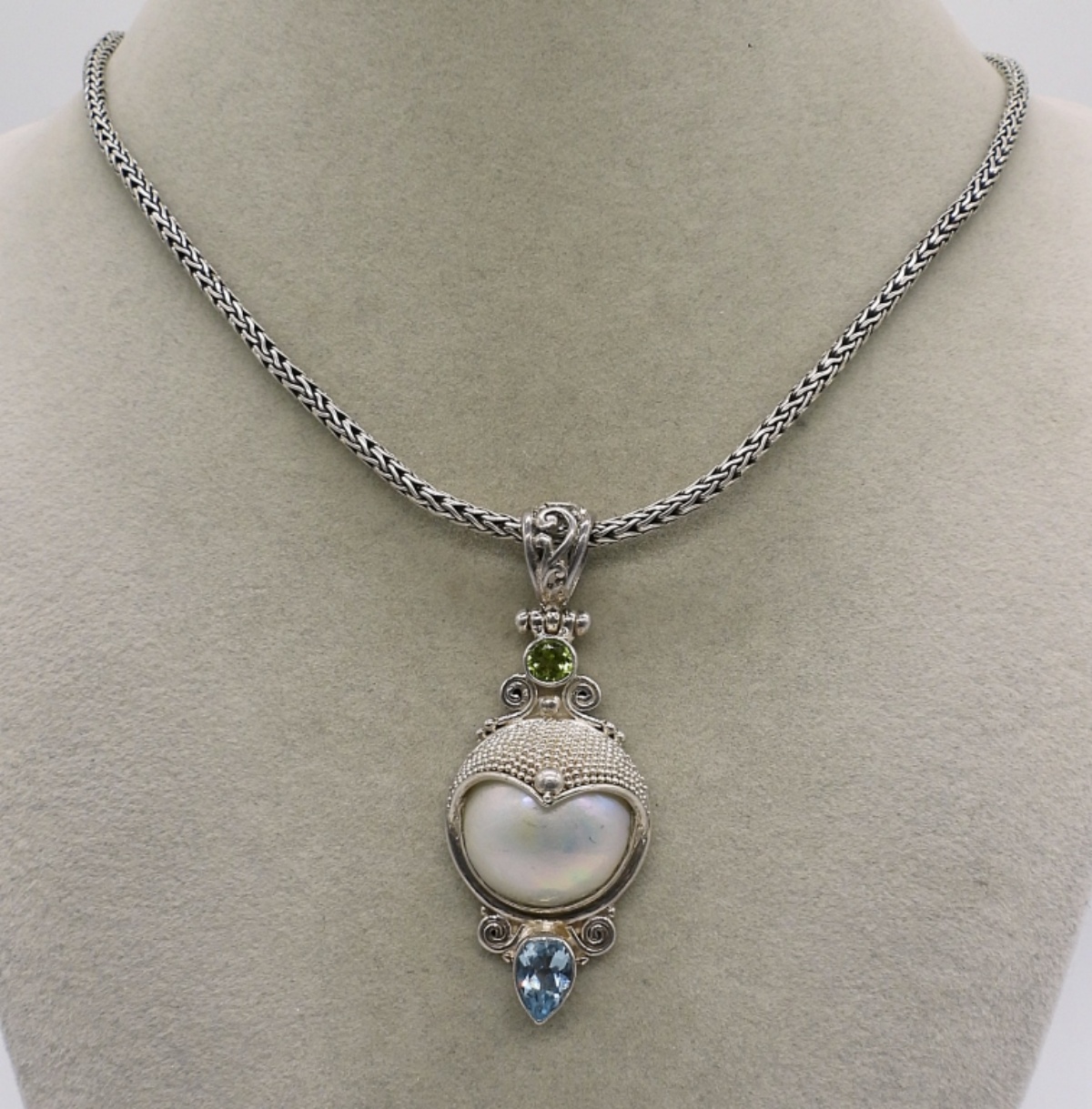 Pearl, Peridot, Blue Topaz 925 Necklace