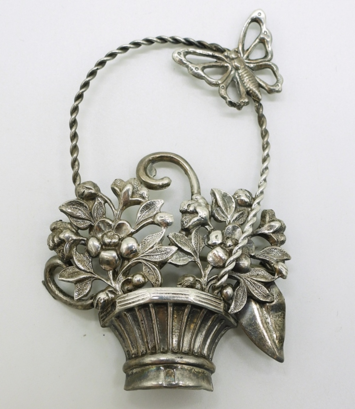 Lang Sterling Flowr Basket Brooch