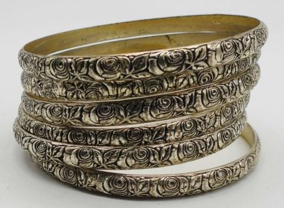 (6) VINTAGE P&H STERLING SILVER BANGLES. 64dwt, all stamped with a rose design all around 
