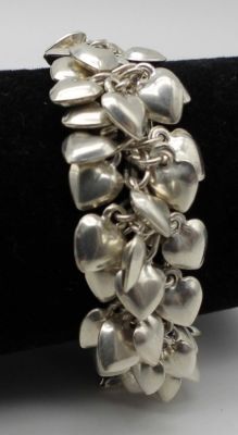 ITALY 925 HEART DANGLE BRACELET. 33DWT, 7 1/2IN LENGTH, STAMPED ON LOBSTER CLASP ITALY 925,