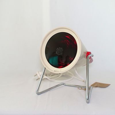 Candeeiro Philips Infraphil KL7500. Este modelo foi introduzido pela Philips na Holanda, em 