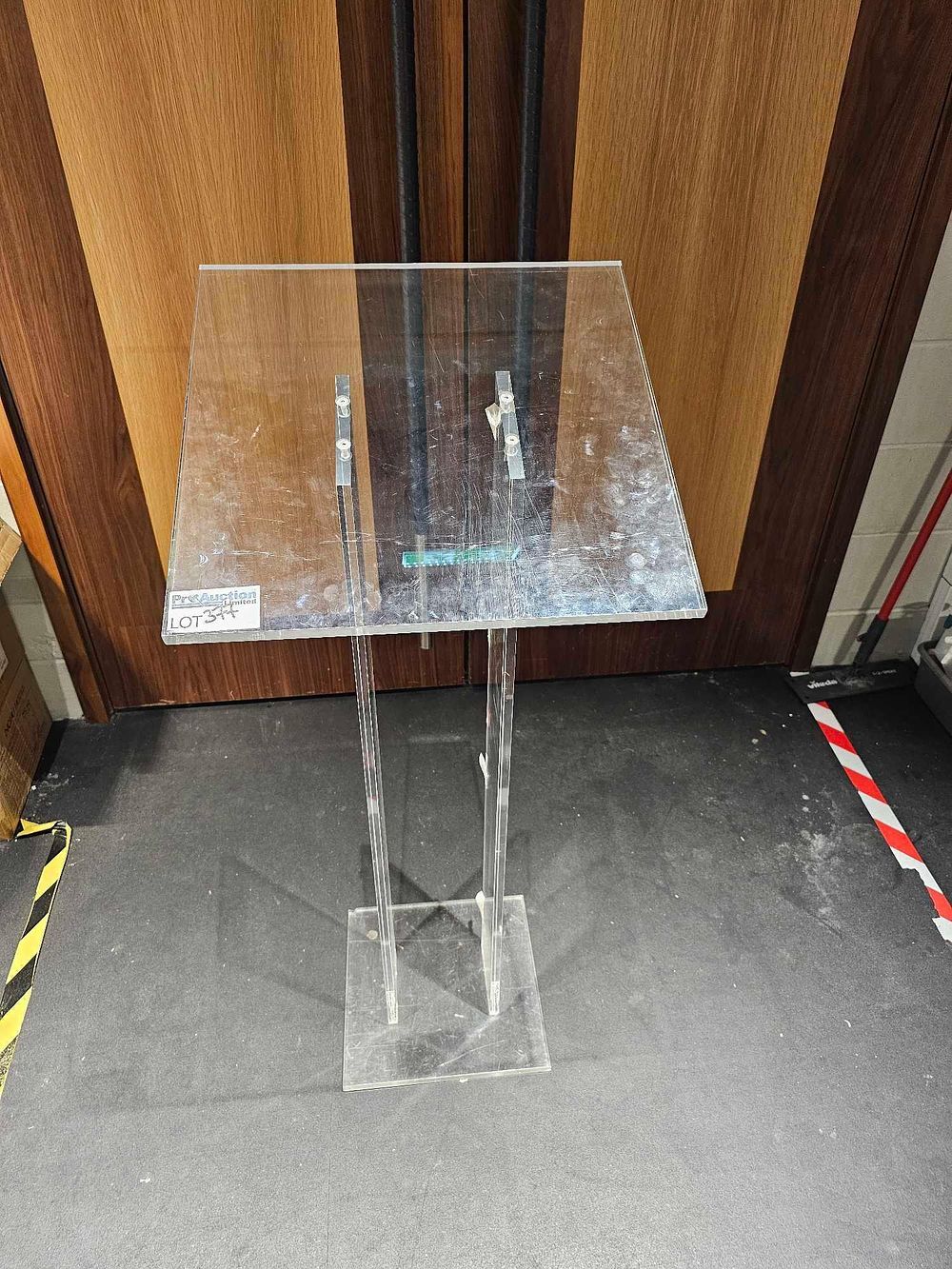 Lot 377: * Acrylic lectern 50 x 50 x 116cm