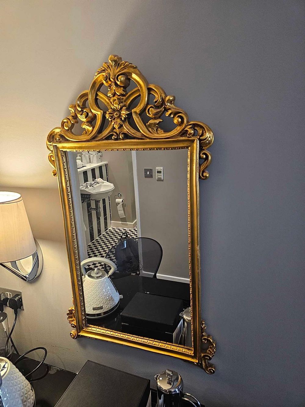 Lot 506: * A captivating Louis Philippe Style Mirror