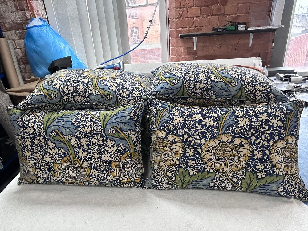 Lot 205: * Cushions 4 x Scatter Cushions in Liberty printed gabric with feather interior approx 23 x 15 inch
