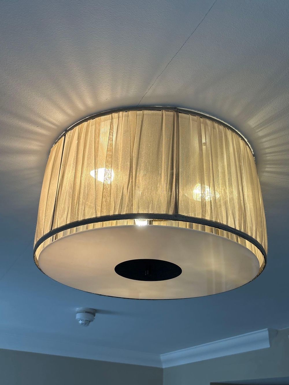 Lot 1180: * Modern 3 Light Flush Mount Ceiling Light Translucent Fabric drum and white diffuser 40cm diameter