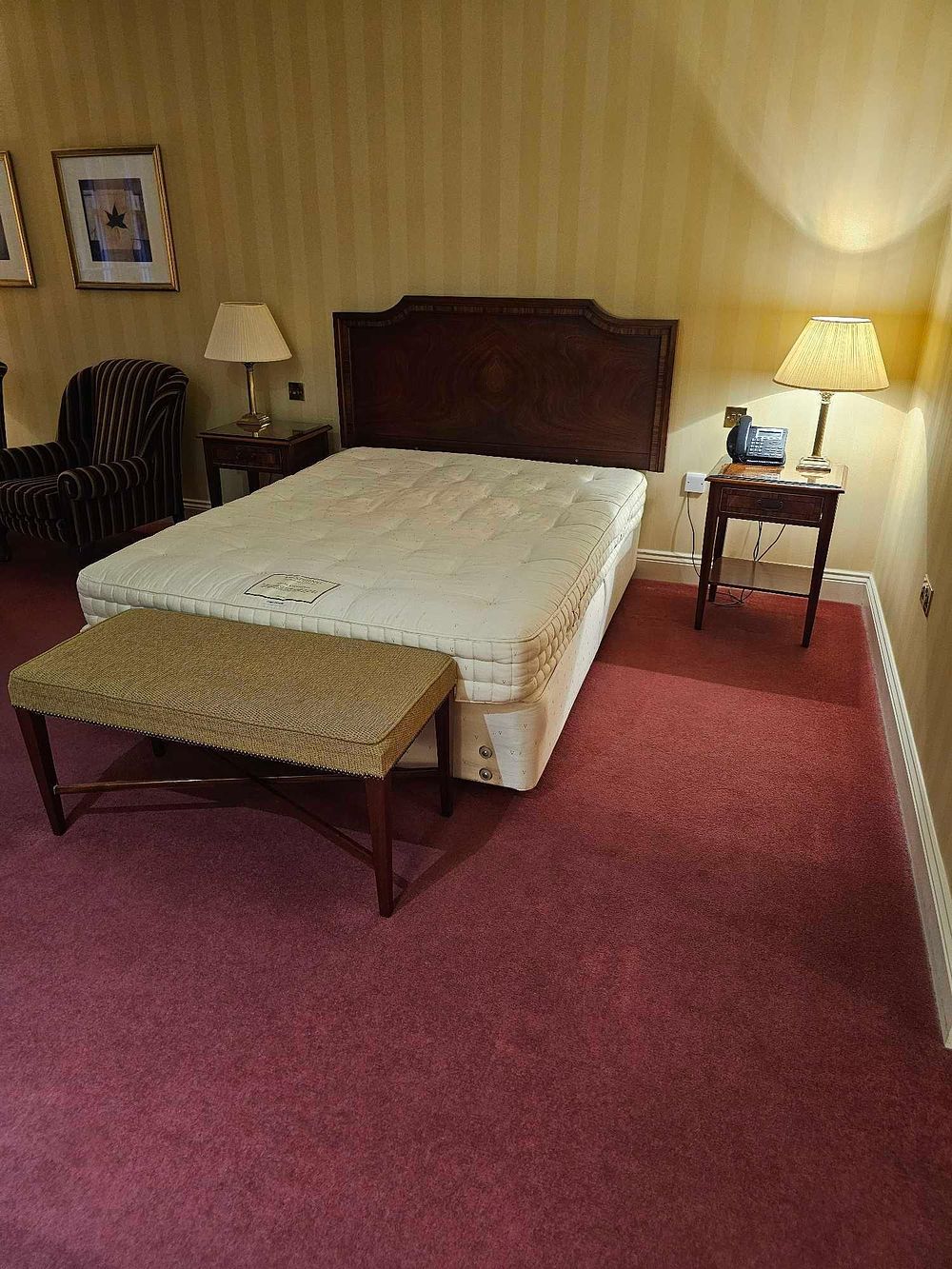 Lot 565: * Room 127 Contents of hotel bedroom freestanding furniture as photographed briefly comprising