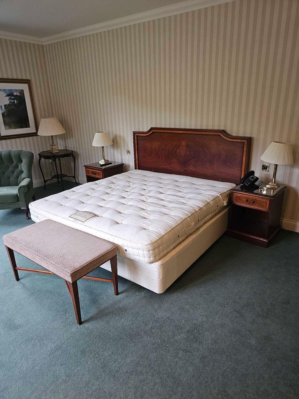 Lot 856: * Room 352 Contents of hotel bedroom freestanding furniture as photographed briefly comprising