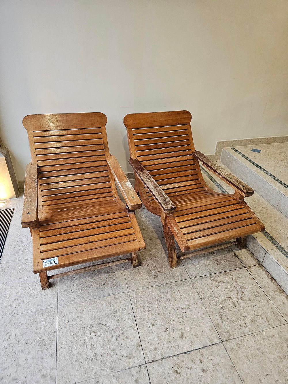 Lot 887: * A pair of teak sun lounger beds 138 x 75 x 83cm
