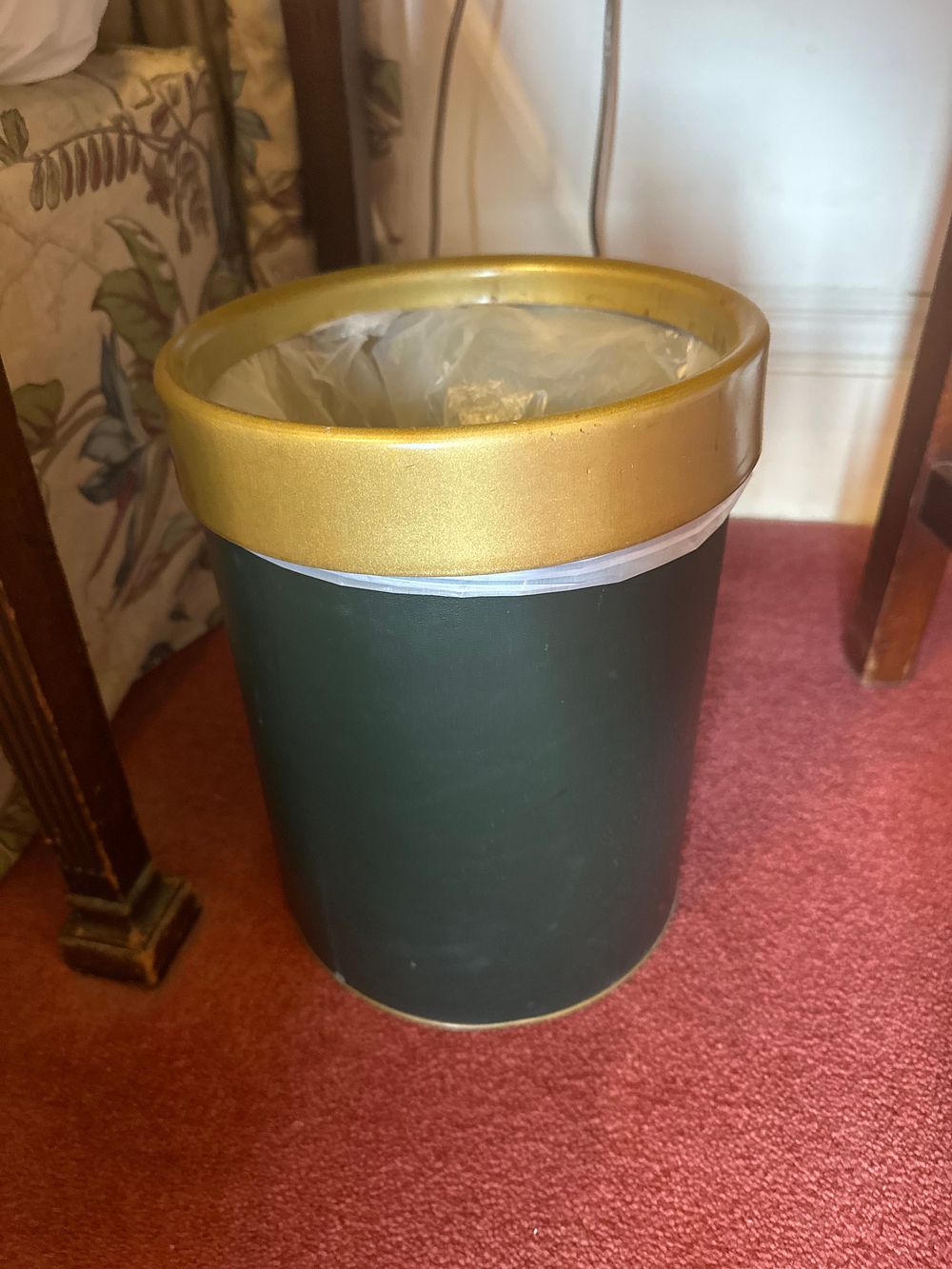 Lot 1093: * Cylindrical Waste Bin in Dark Green with Gold Rim