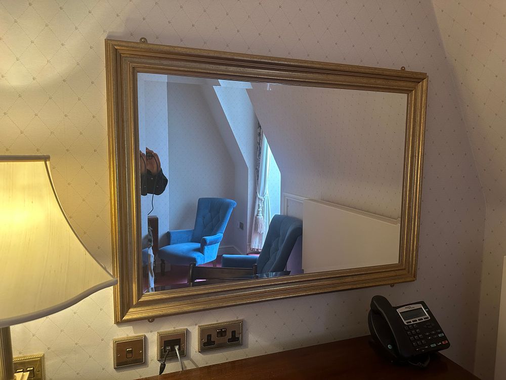 Lot 1687: * Wall Mirrors – Pair of Gold-Tone Accent Mirrors with Traditional Reeded Frames