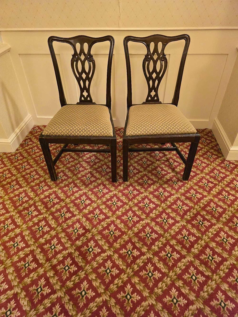 Lot 2113: * Pair of Chippendale-style mahogany side chairs –
