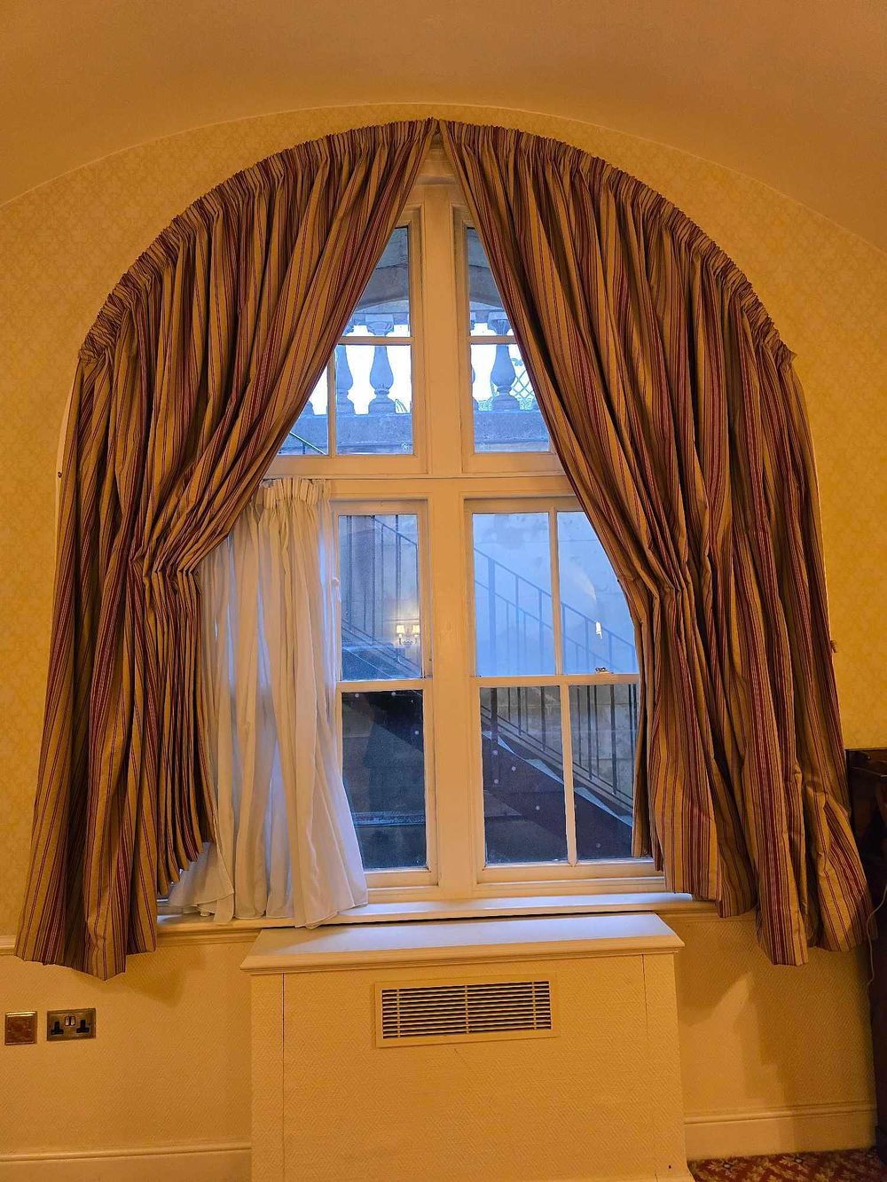 Lot 2175: * Pair of arched window drapes –