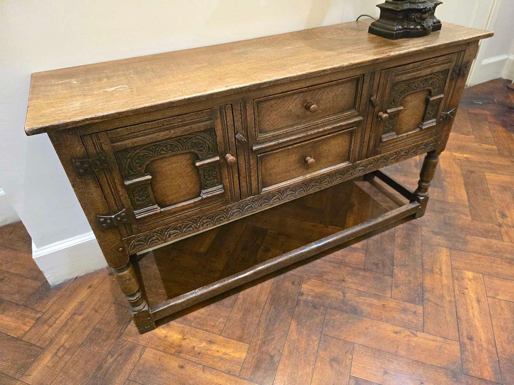 Lot 2189: * A Jacobean style oak sideboard or low cabinet