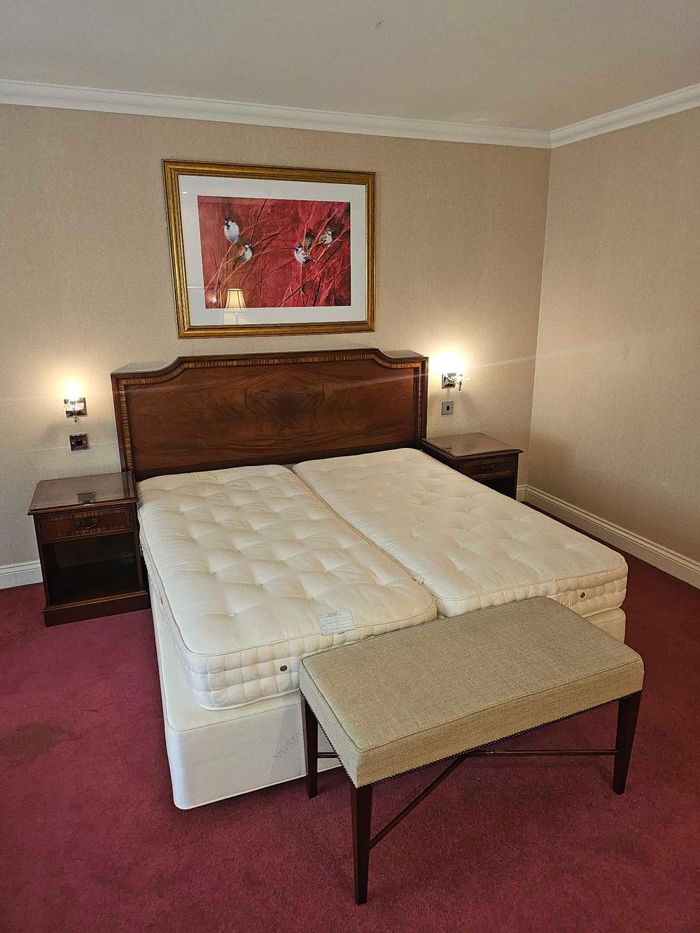 Lot 3026: * Room 460 Contents of hotel bedroom freestanding furniture as photographed briefly comprising