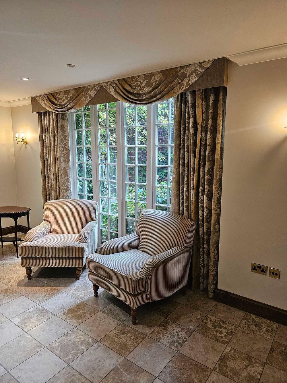 Lot 3086: * Pair of Full-Length Drapes with alance