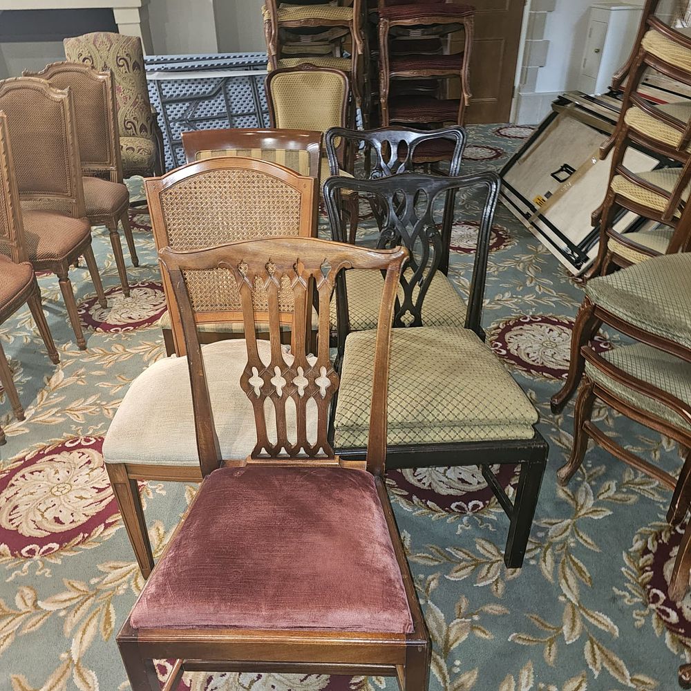 Lot 3528: * 6 x arious dining chairs as photographed
