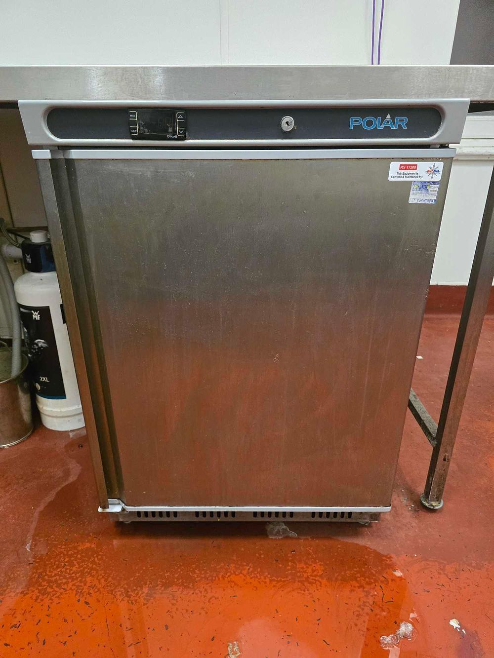 Lot 5032: * Polar C-Series Undercounter Fridge – Model CD080