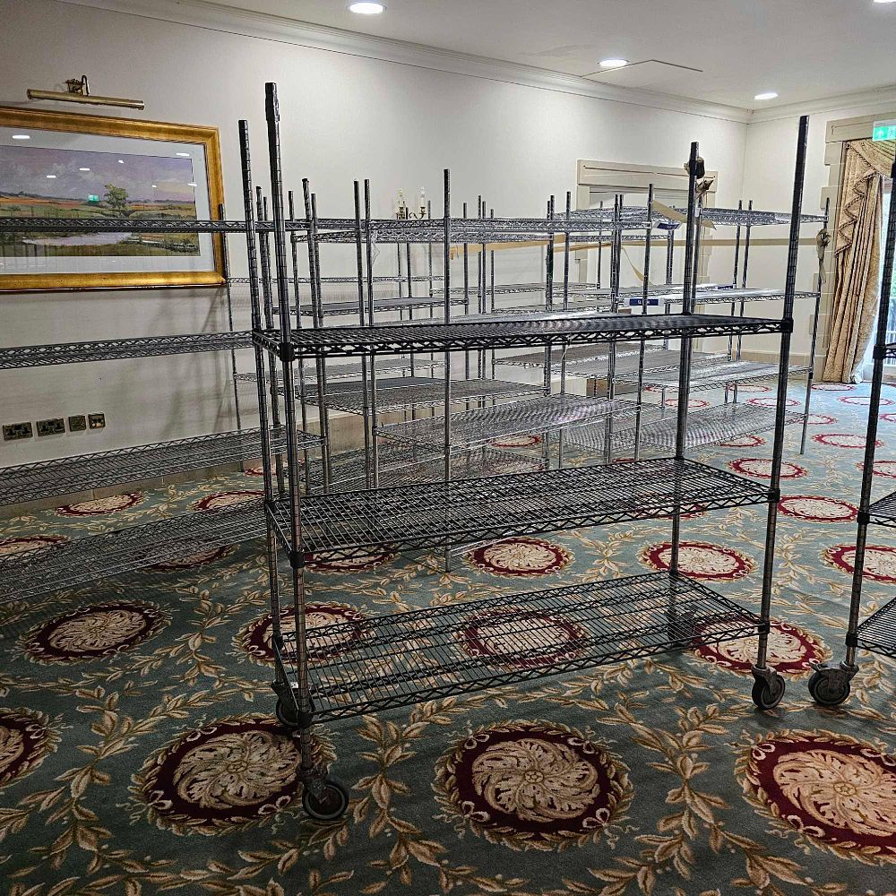Lot 7057: * Commercial kitchen mobile 3 tier rack 150 x 50 x 180cm
