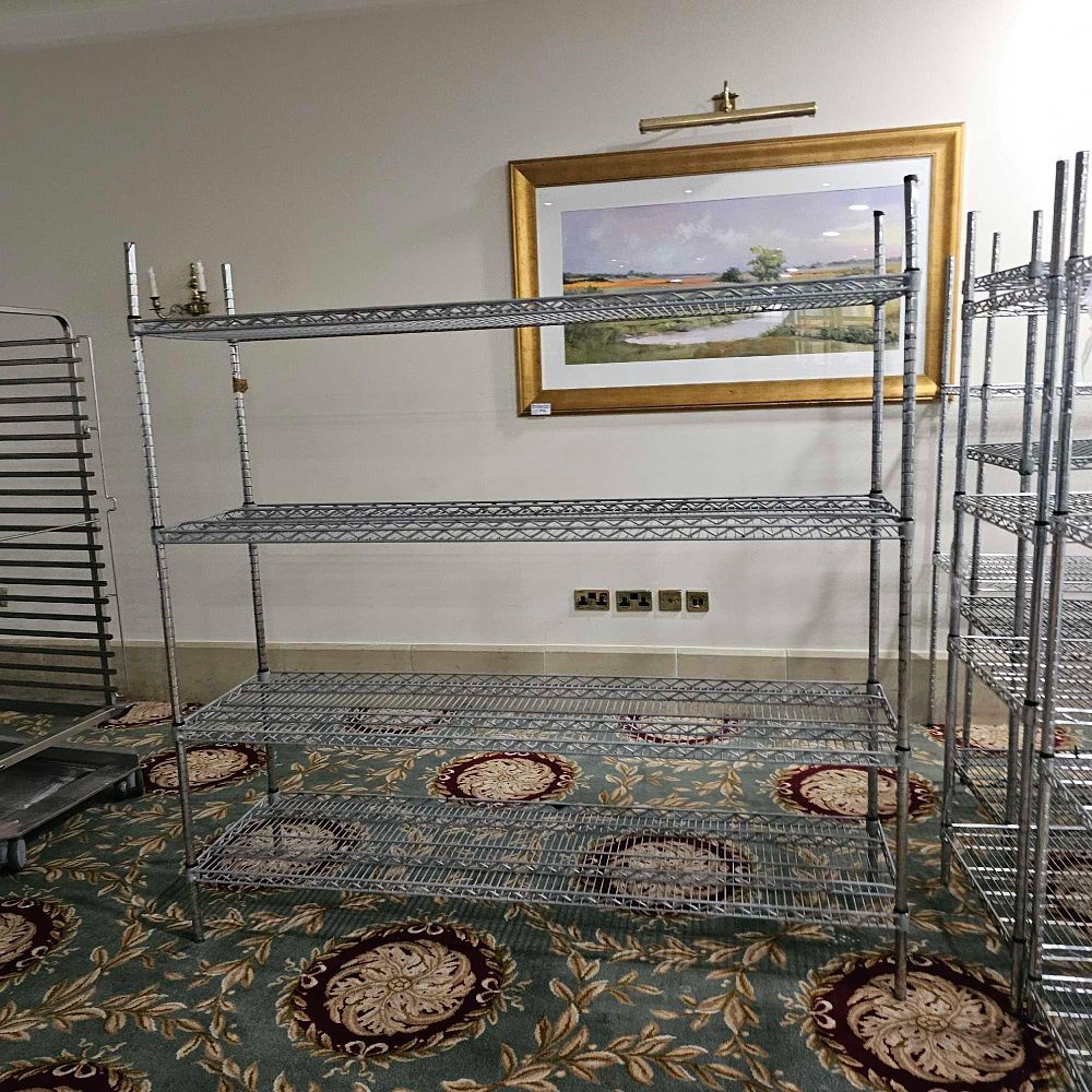 Lot 7058: * Commercial kitchen mobile 4 tier rack 180 x 50 x 180cm