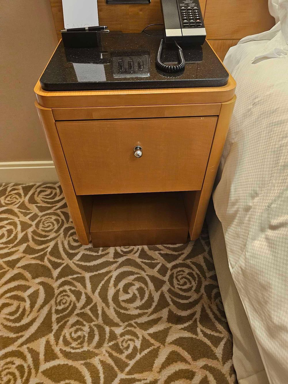 Lot 281: * Pair of Bedside Tables – Francesco Molon Maple Nightstands with Stone Tops