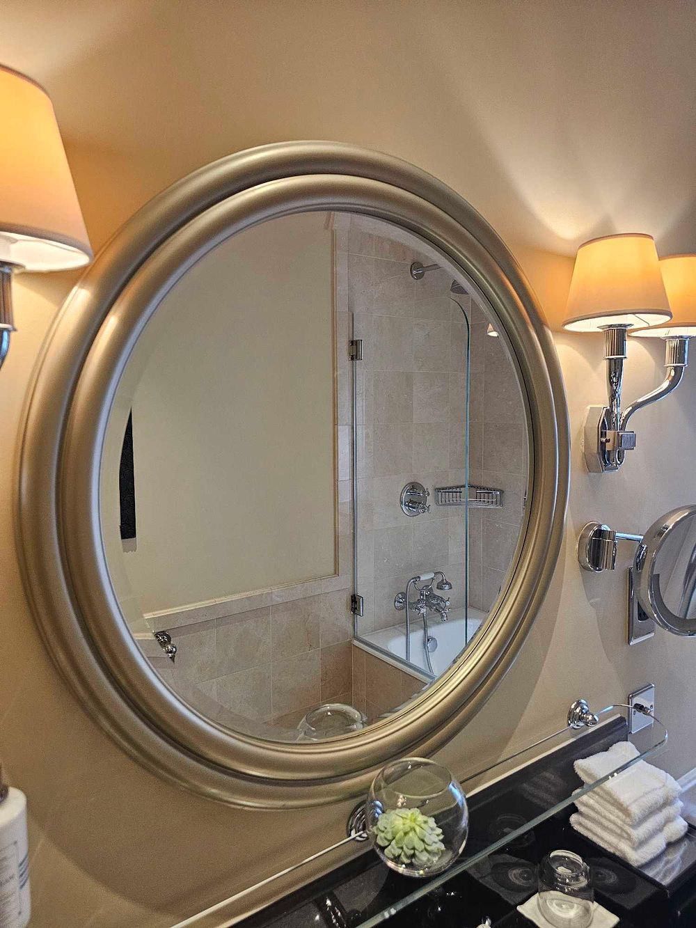 Lot 353: * Circular Mirror – Round Wood Frame with Moulded Profile, 80cm Diameter