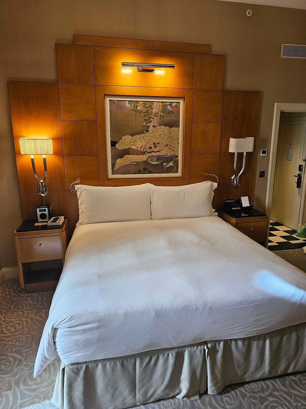 Lot 1004: * Bed Set – Superking Sealy Hospitality Mattress and Upholstered Divan Base