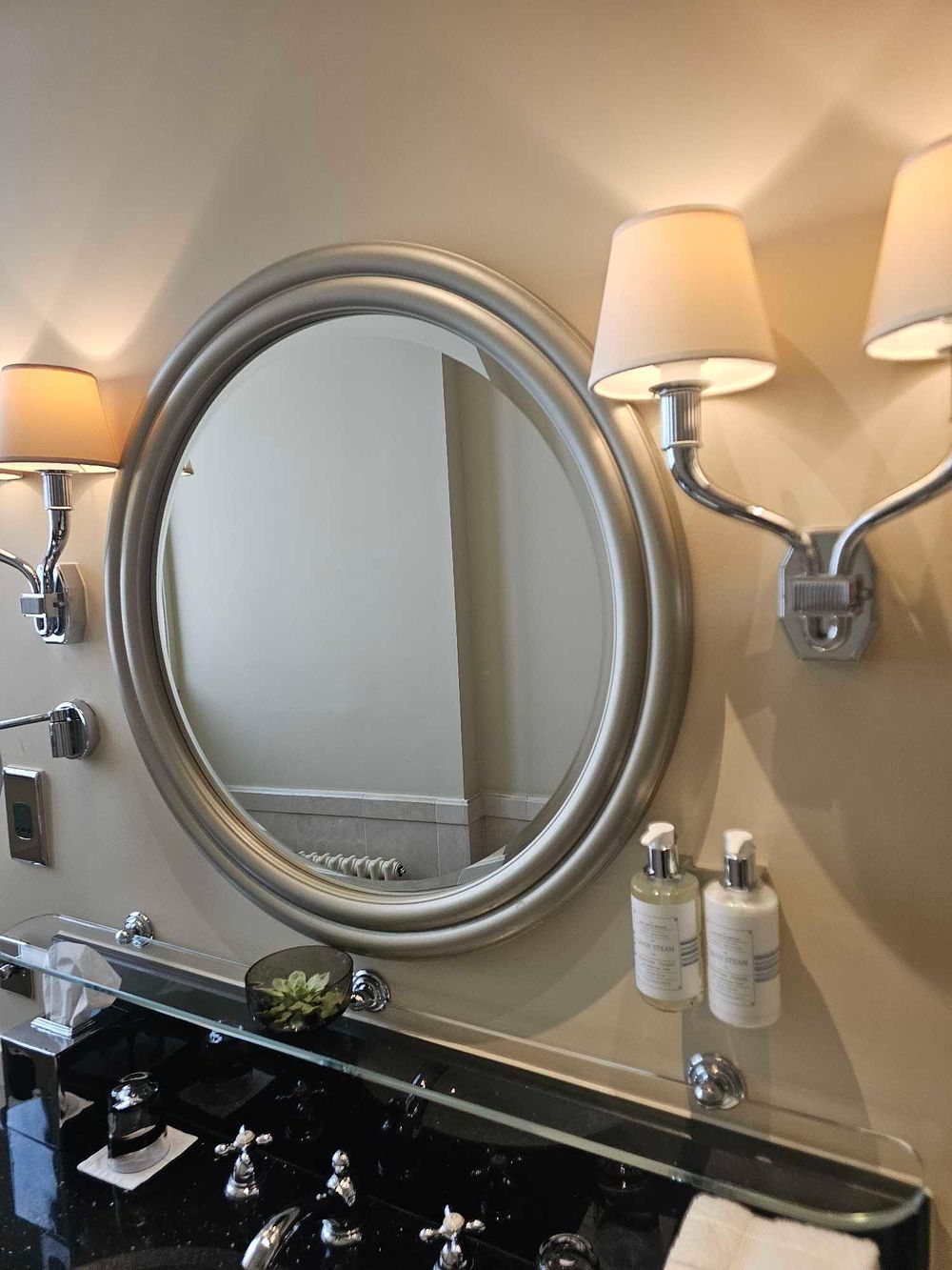 Lot 1007o: * Circular Mirror – Round Wood Frame with Moulded Profile, 80cm Diameter