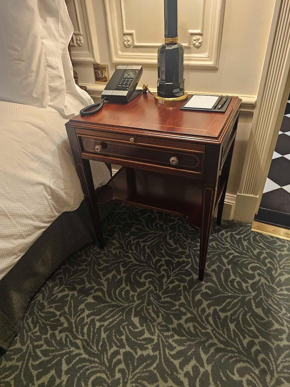 Lot 2203: * A pair of George III style mahogany and satinwood inlaid bedside tables by Francesco Molon