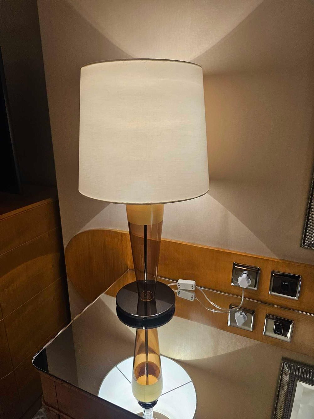 Lot 2243: * Table Lamp – Sara by Barovier&Toso