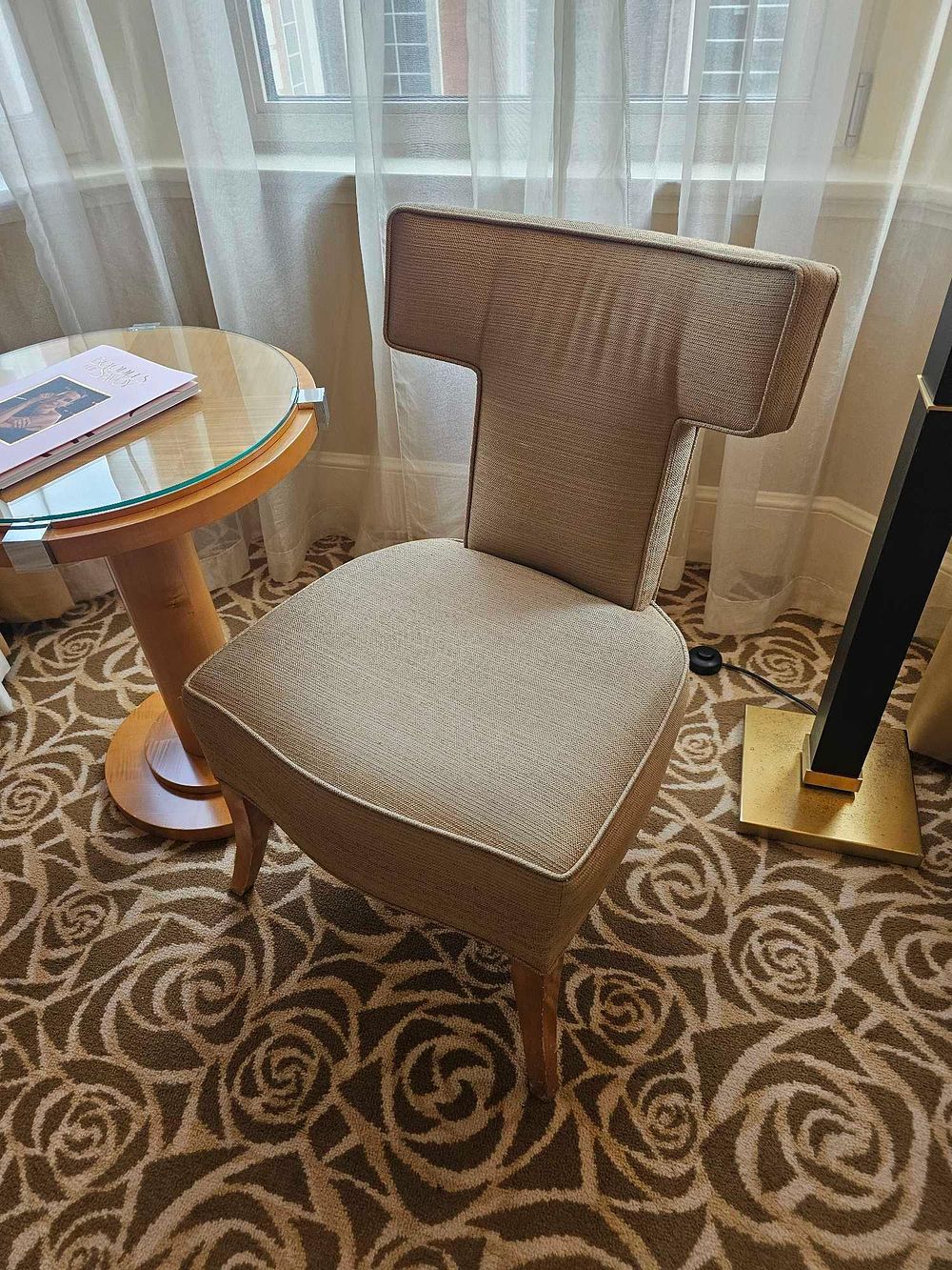 Lot 2276: * Portman Chair –