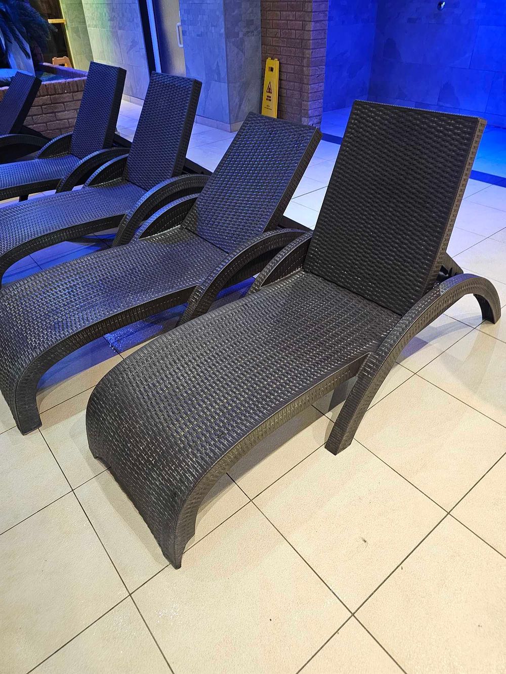 Lot 1190c: * 2 x Siesta Exclusive 'Fiji' Rattan-Effect Sunbed Contemporary sunlounger by Siesta Exclusive