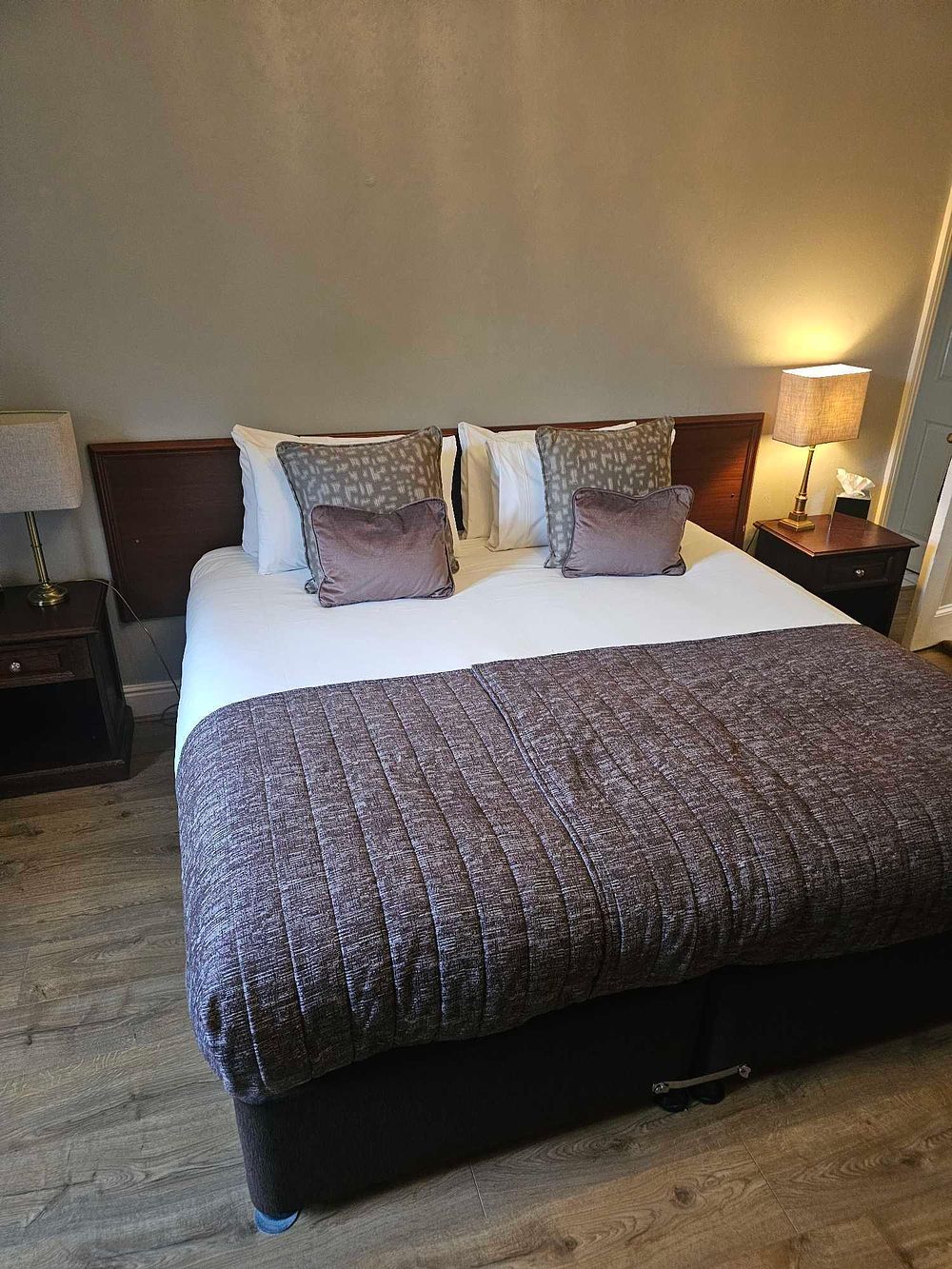 Lot 2106: * Contents of Room 7 Briefly comprising freestanding items Zip and Link Mattison Contract Beds Pocket