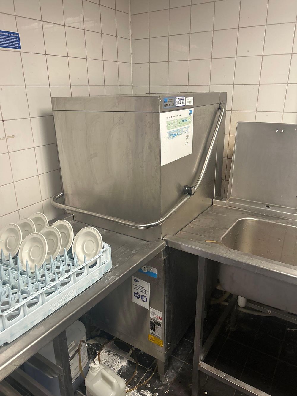 Lot 208: * Meiko Model DV602 Aktive Clean pass through dishwasher with infeed