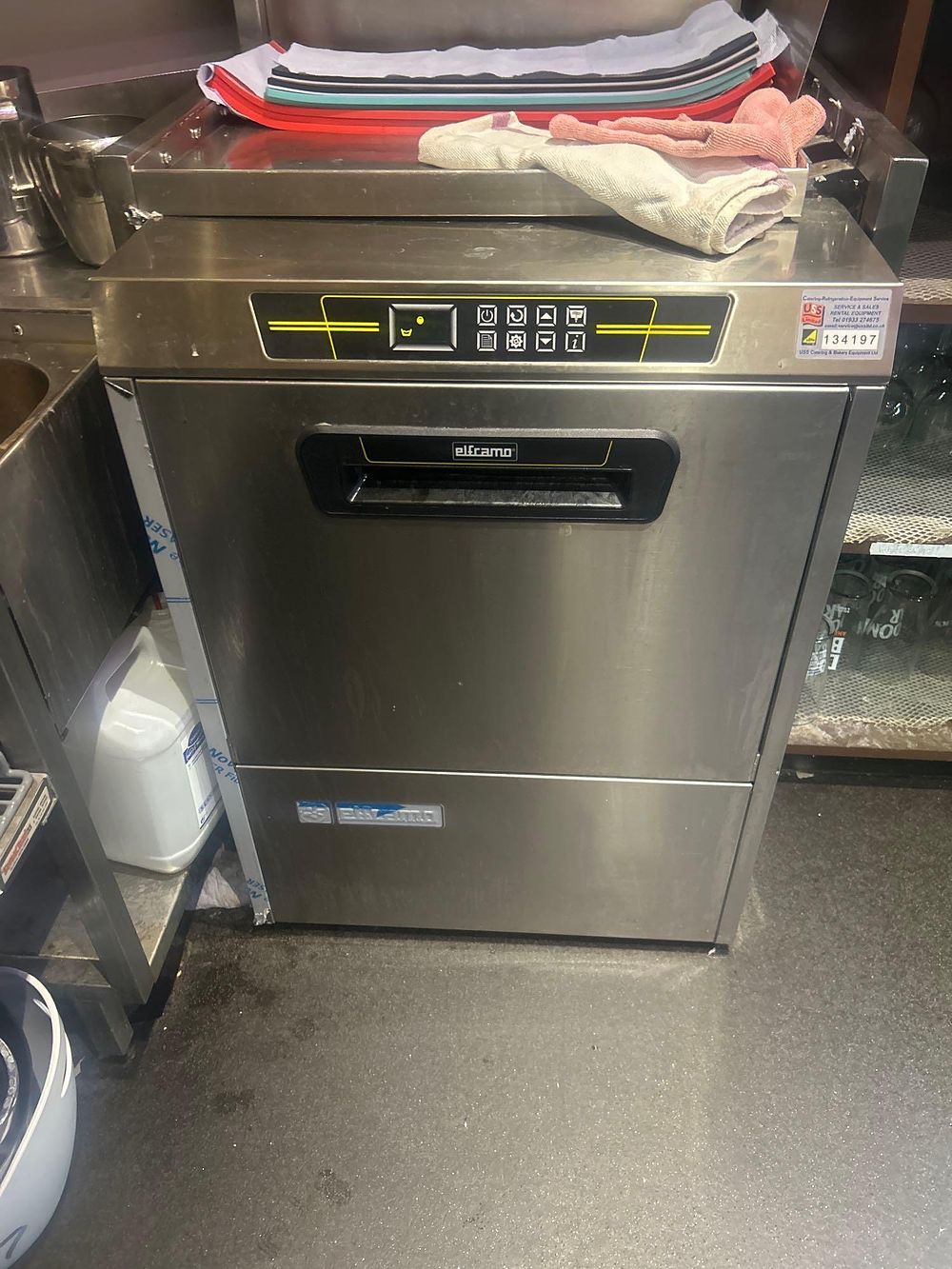 Lot 248: * Elframo stainless steel undercounter glass washer type D401412111