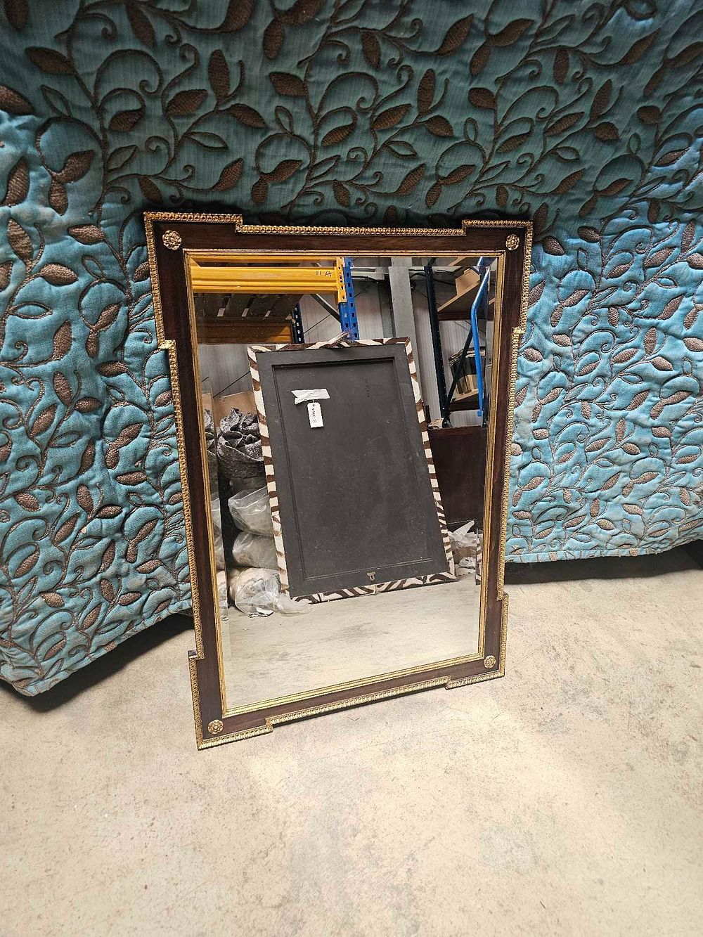 Lot 481: * A Walnut And Gilt Accent Mirror Bevelled Mirror Plate 73 X 104cm
