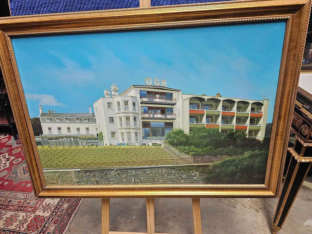 Lot 627: * Giclee Old Government House Hotel And Spa St Peters Port Guernsey Framed 103 X 74cm (RC33269)